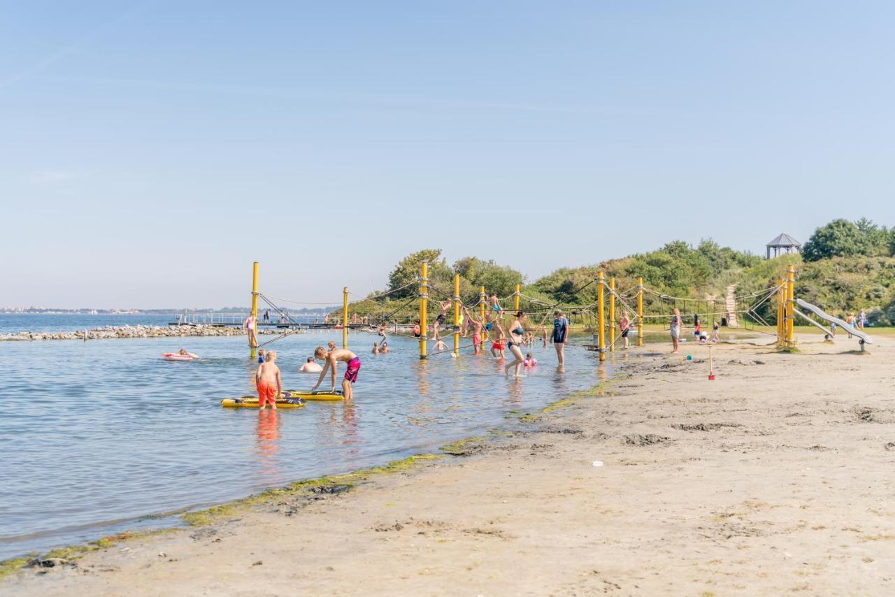 Camping De Strandloper Scharendijke Esterno foto